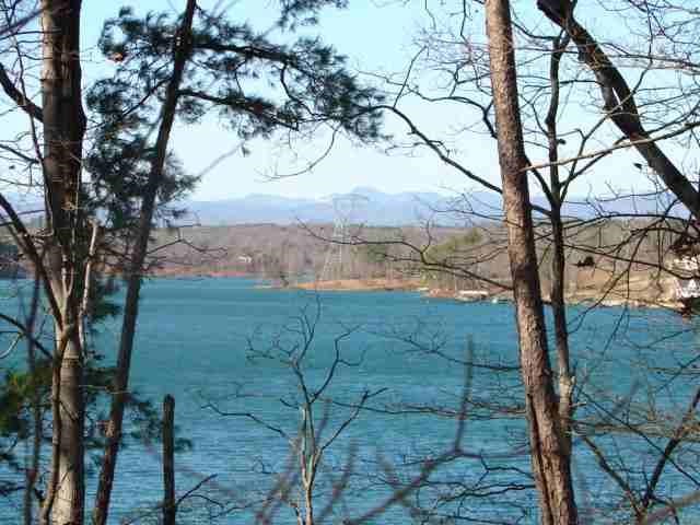 Property image 2 at 242 Hillview Drive, Seneca, SC 29672