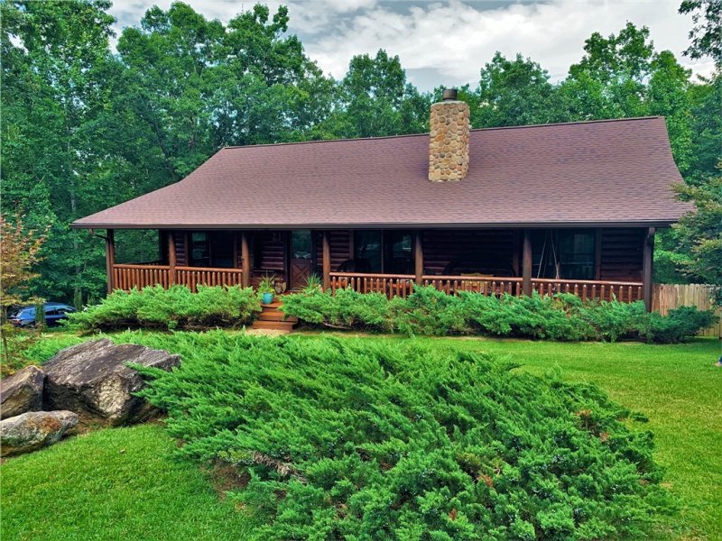 Property image 3 at 121 Wandering Way, Pickens, SC 29671