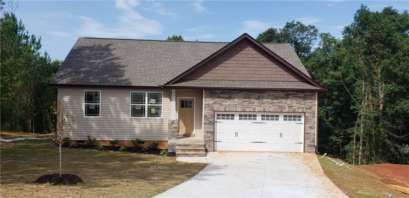 Property image 2 at 25 Vanessa Rae Lane, Pendleton, SC 29670