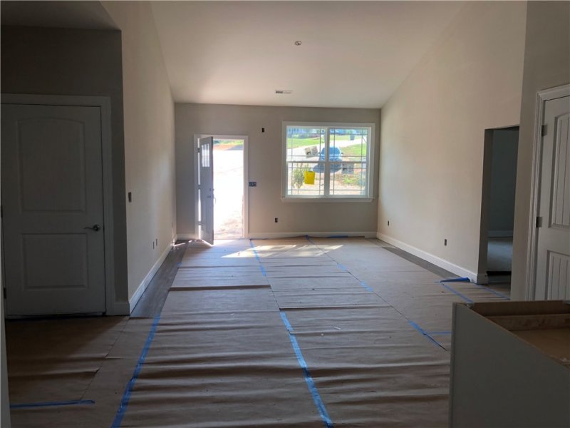 Property image 4 at 25 Vanessa Rae Lane, Pendleton, SC 29670