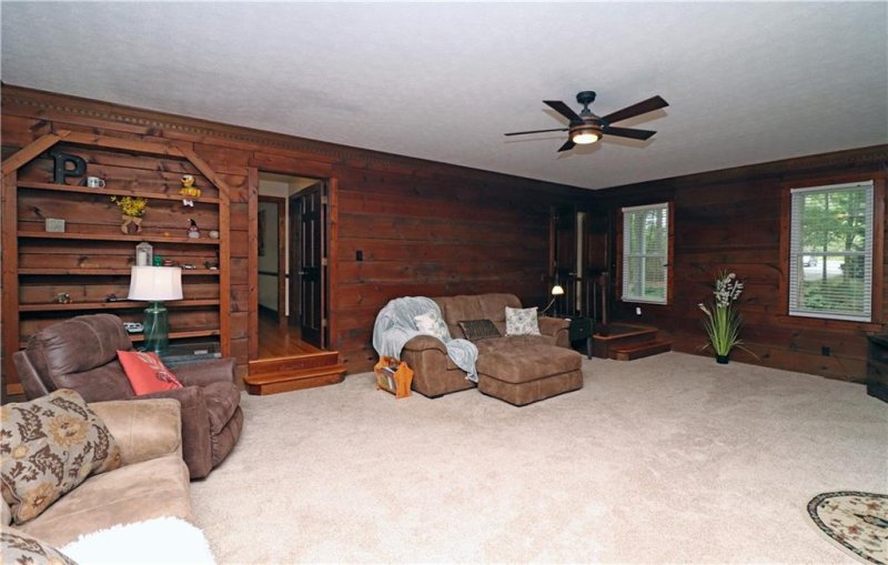 Property image 4 at 102 Bristol Court, Easley, SC 29642