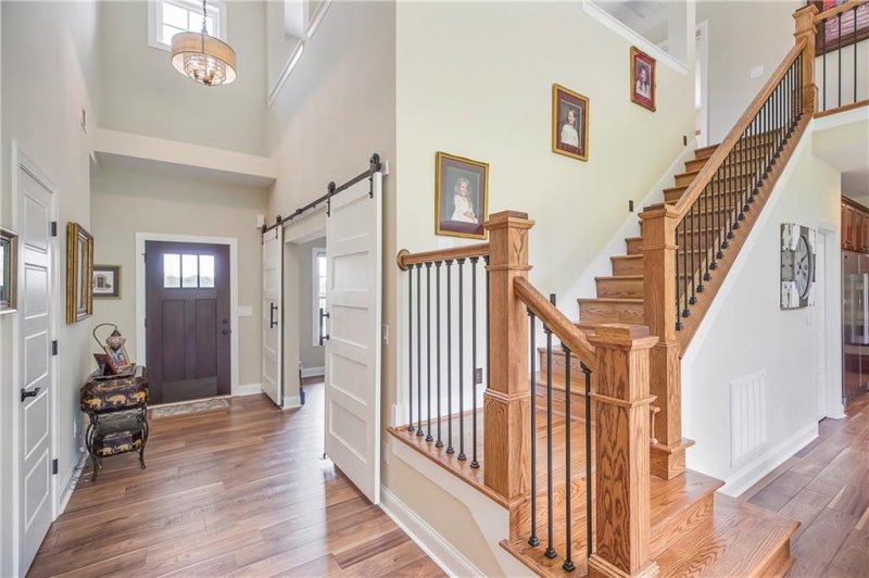 Property image 4 at 360 Stardust Lane, Seneca, SC 29672