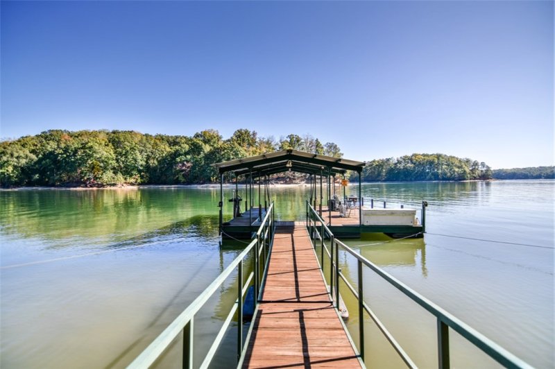 Property image 4 at 503 Carnes Point Road, Fair Play, SC 29643