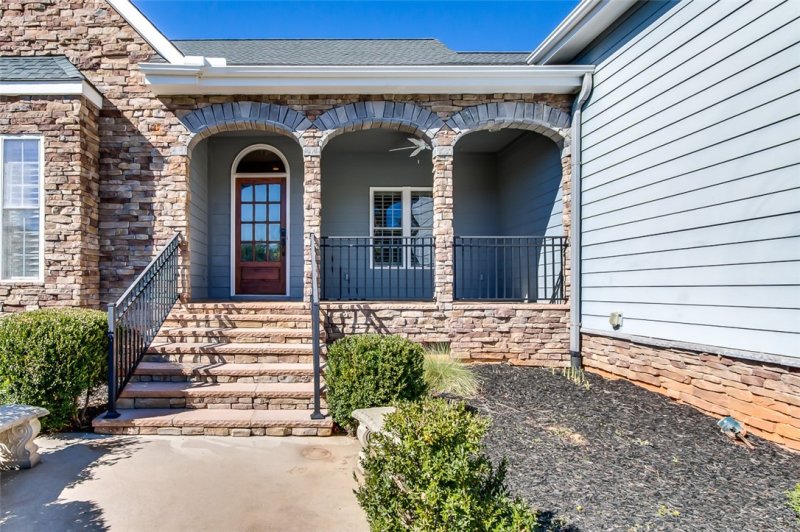 Property image 4 at 143 Steppingstone Way, Central, SC 29630