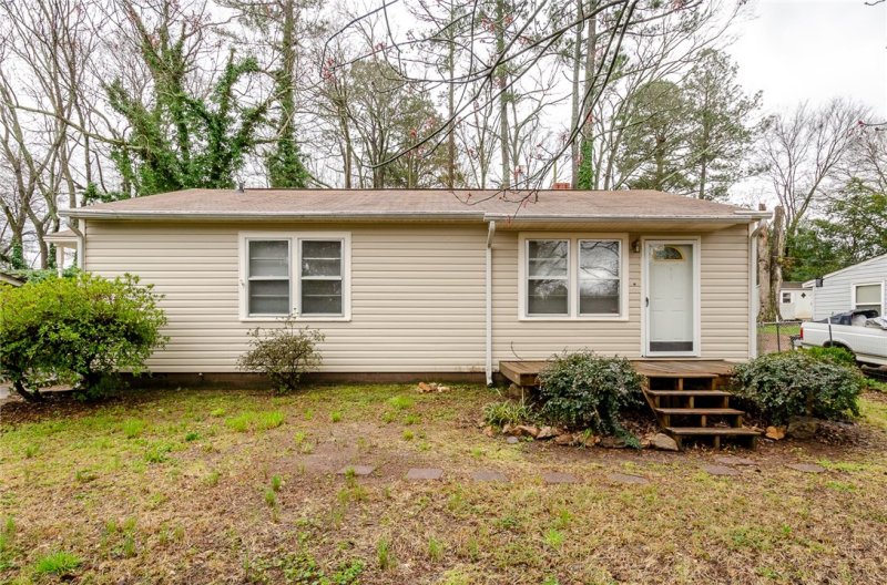 Property image 2 at 312 Hillside Drive, Anderson, SC 29625