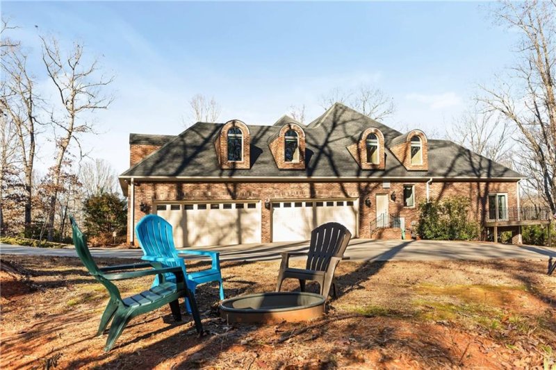 Property image 3 at 911 Snug Harbor, Anderson, SC 29625