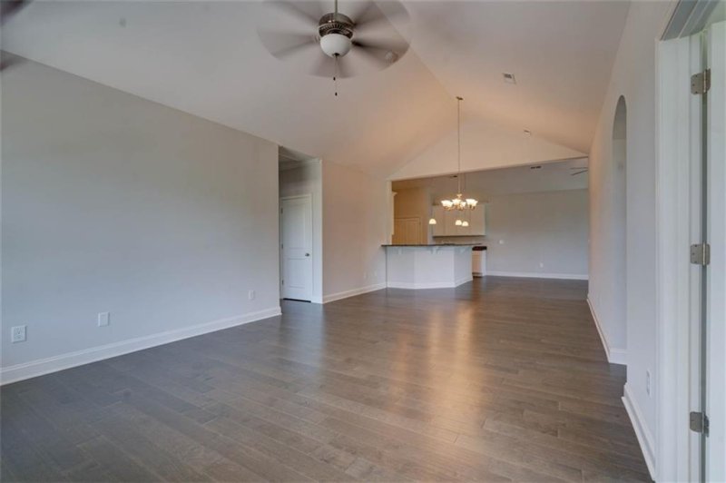 Property image 5 at 220 Meridian Way, Seneca, SC 29672