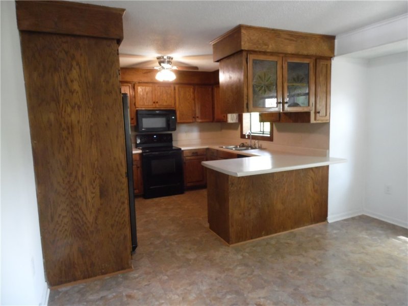 Property image 4 at 414 Fernwood Drive, Seneca, SC 29678