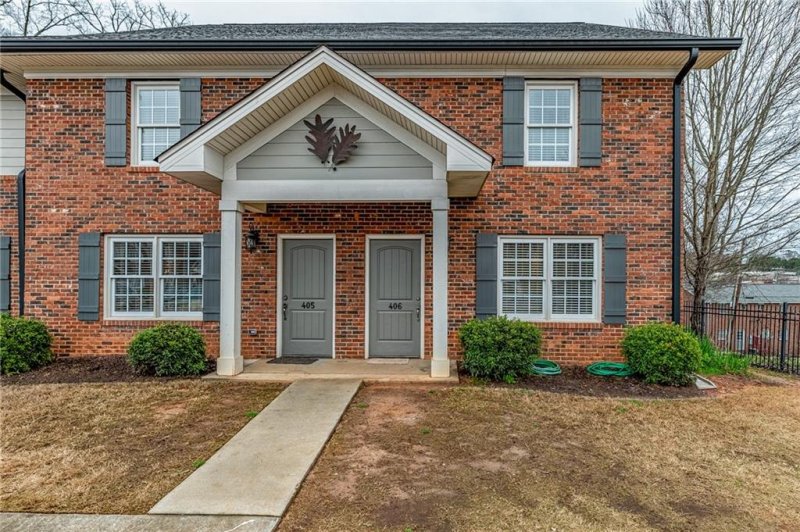 Property image 2 at 209 Calhoun Street, Clemson, SC 29631