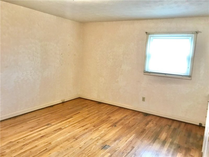 Property image 3 at 203 Joan Drive, Easley, SC 29642