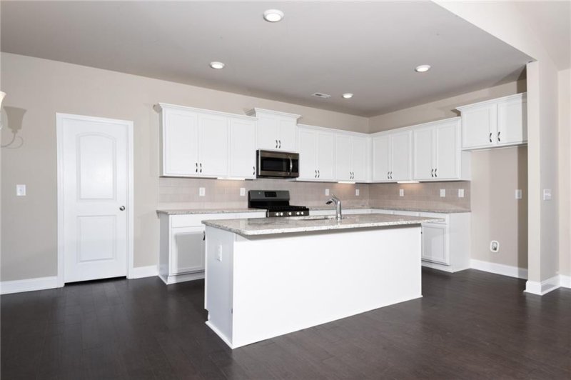 Property image 3 at 1012 Drakes Crossing, Anderson, SC 29625