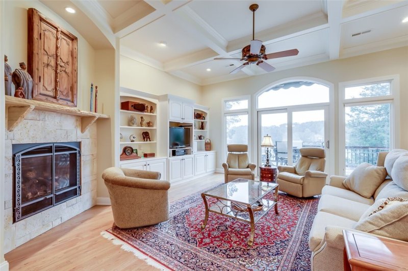 Property image 3 at 125 Abaco Lane, Seneca, SC 29672