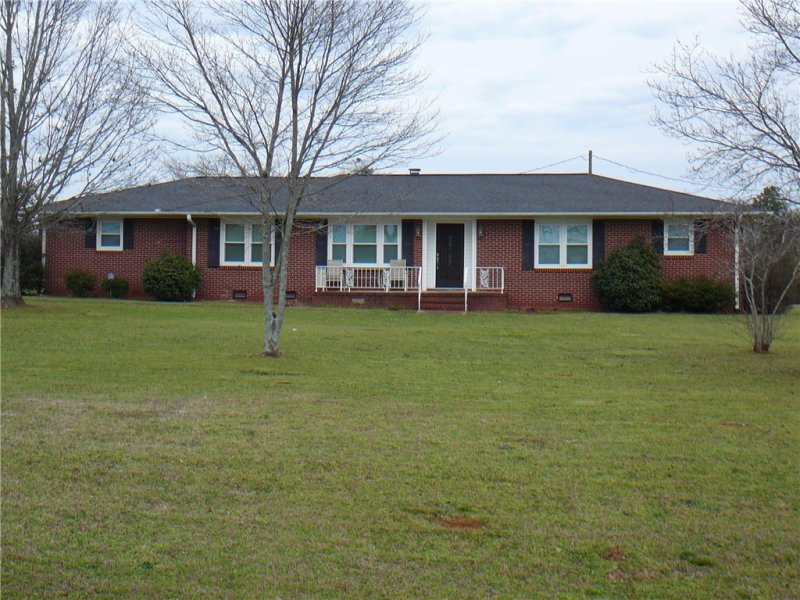 229 Broadway Lake Road