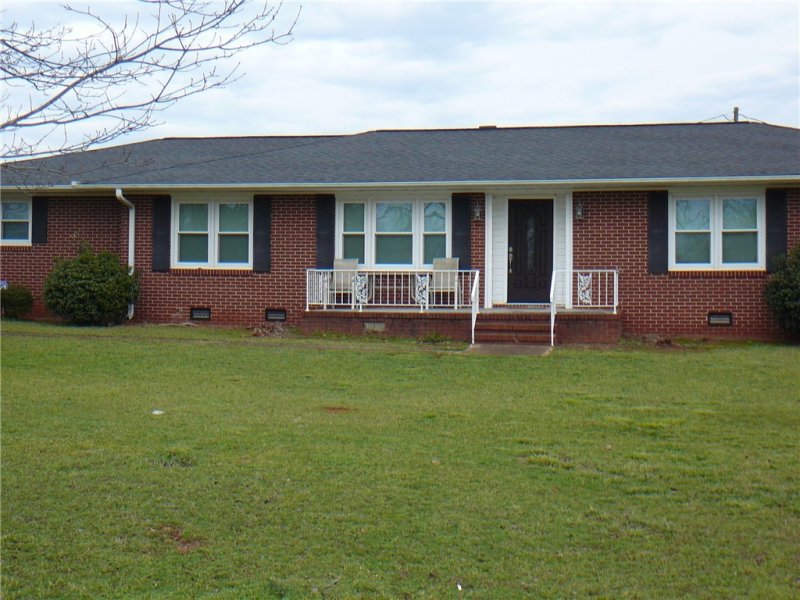 Property image 2 at 229 Broadway Lake Road, Anderson, SC 29621