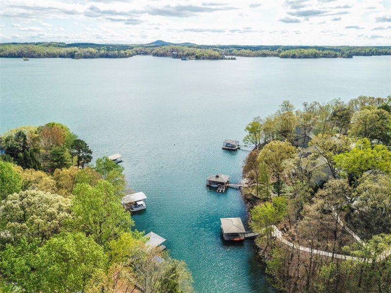 Property image 2 at 6 Beacon Ridge Circle, Salem, SC 29676