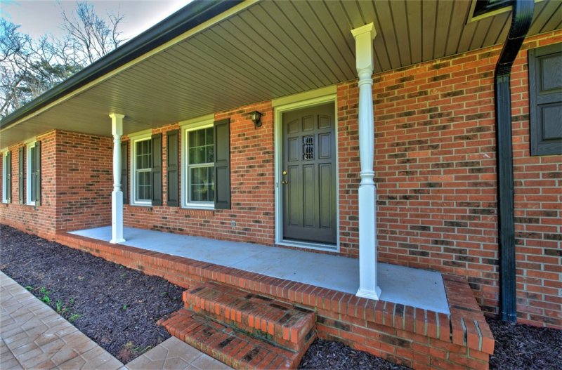 Property image 2 at 903 Parkwood Drive, Anderson, SC 29625