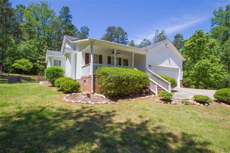 Property image 2 at 205 Starlight Lane, Fair Play, SC 29643