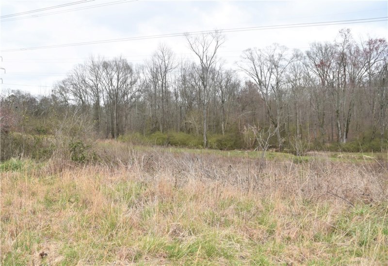 Property image 5 at 303 Regency Circle, Anderson, SC 29625