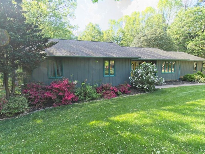 Property image 4 at 114 Cambridge Court, Easley, SC 29642