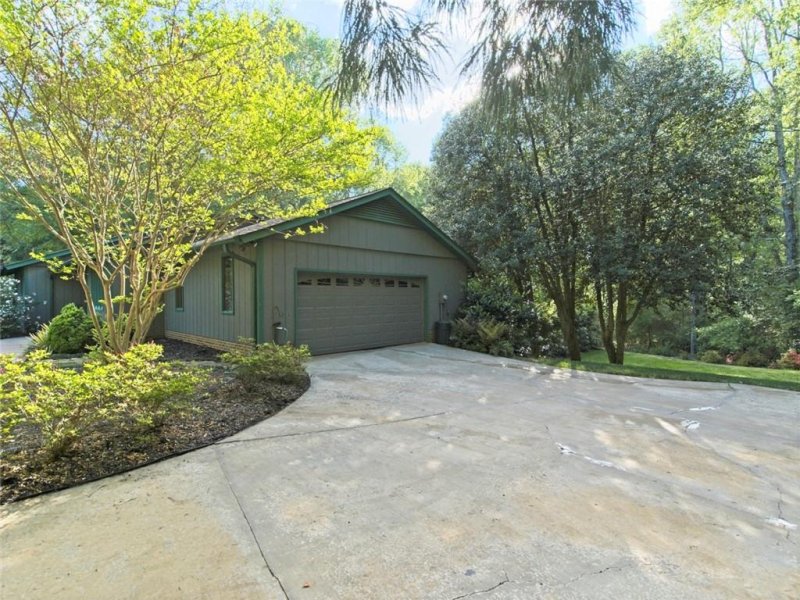 Property image 5 at 114 Cambridge Court, Easley, SC 29642