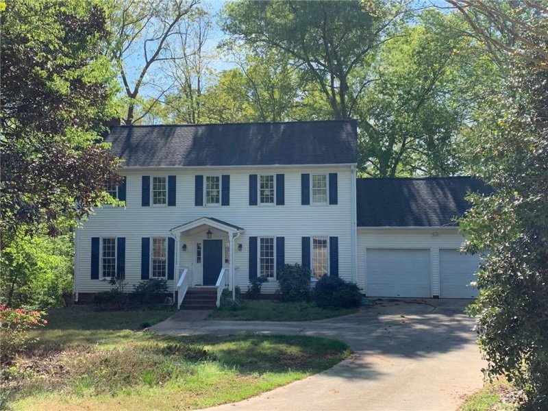 Property image 2 at 102 Combahee Court, Clemson, SC 29631