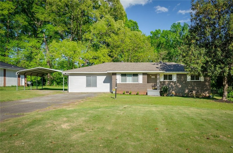 215 Brook Forest Drive