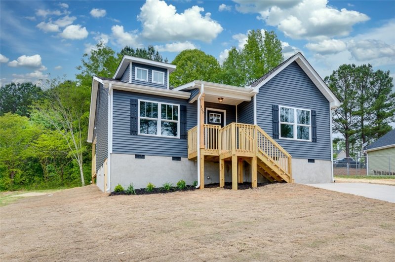 Property image 2 at 309 Walnut Drive, Pickens, SC 29671