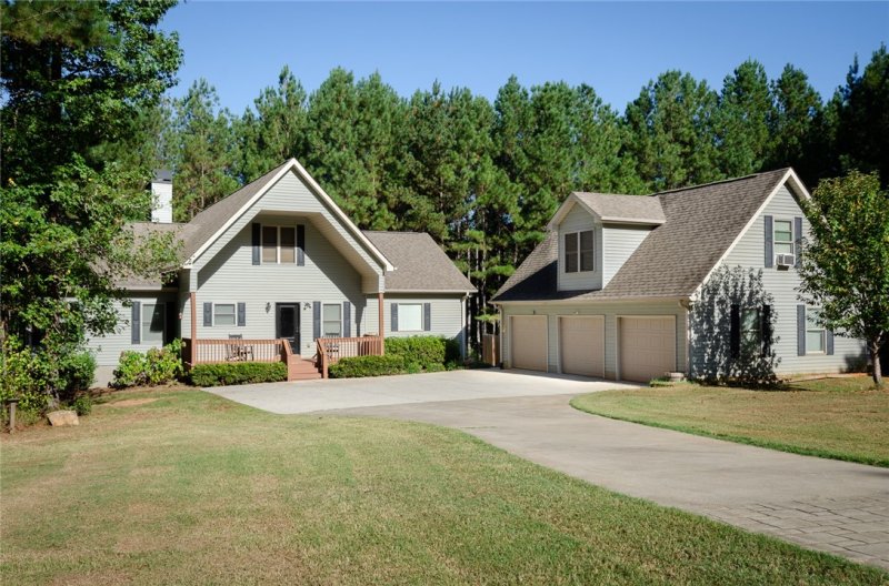 Property image 2 at 20 Bridgepointe Drive, Iva, SC 29655