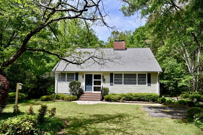 Property image 2 at 205 Riggs Drive, Clemson, SC 29631