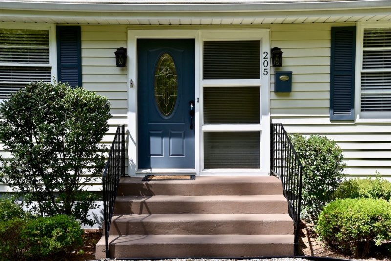 Property image 3 at 205 Riggs Drive, Clemson, SC 29631