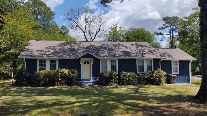 208 Cedar Lane