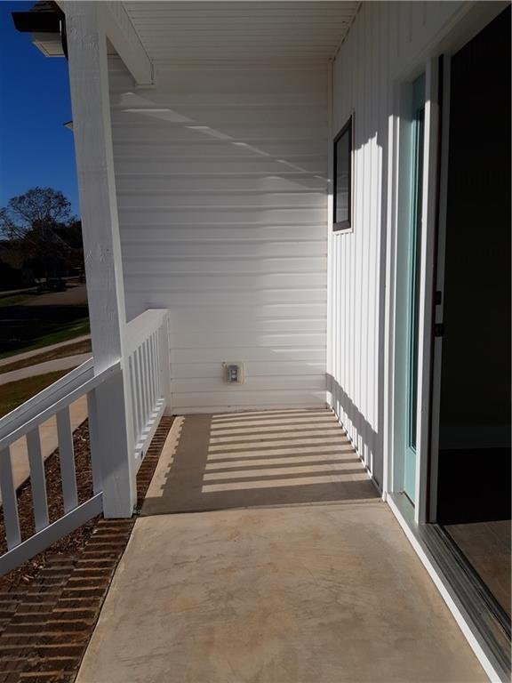 Property image 2 at 204 Puckett Mill Drive, Central, SC 29630