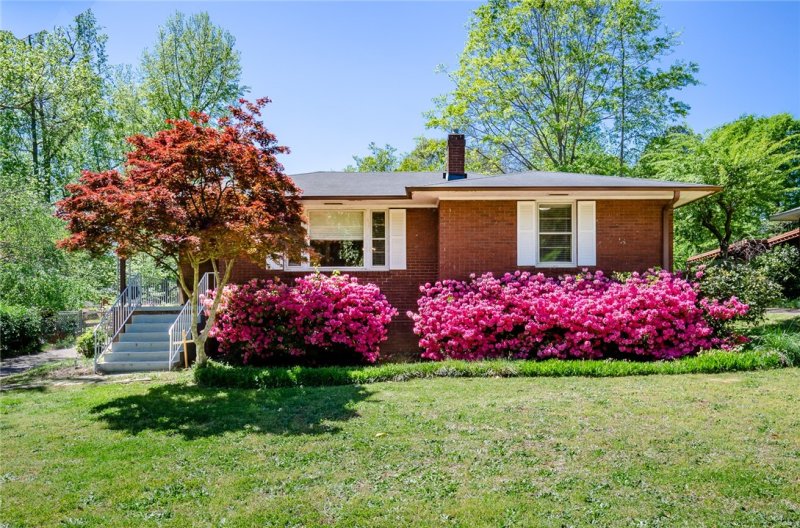 Property image 2 at 105 Ridgecrest Drive, Belton, SC 29627