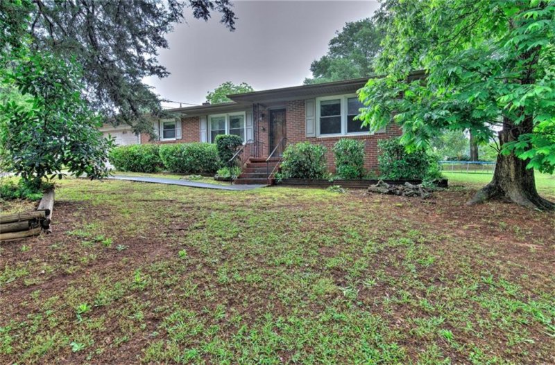 Property image 2 at 205 Fernwood Circle, Anderson, SC 29626