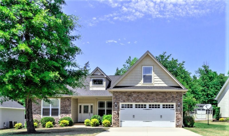 440 W Sundance Drive