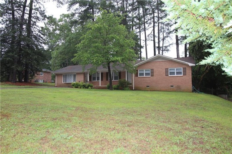 Property image 3 at 414 Ponce Deleon Drive, Anderson, SC 29621