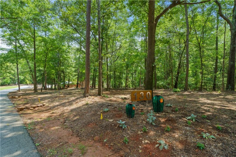 Property image 5 at 130 Keowee Club Road, Townville, SC 29689