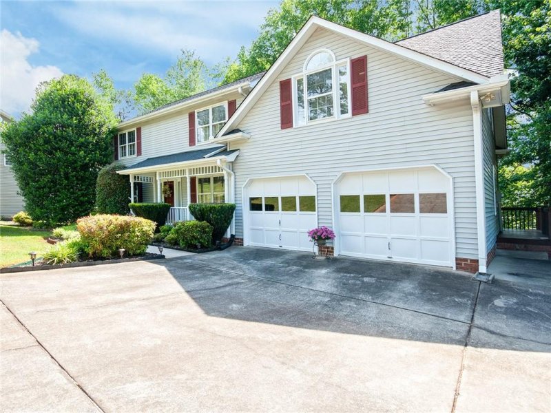 Property image 3 at 103 Bent Tree Street, Easley, SC 29642