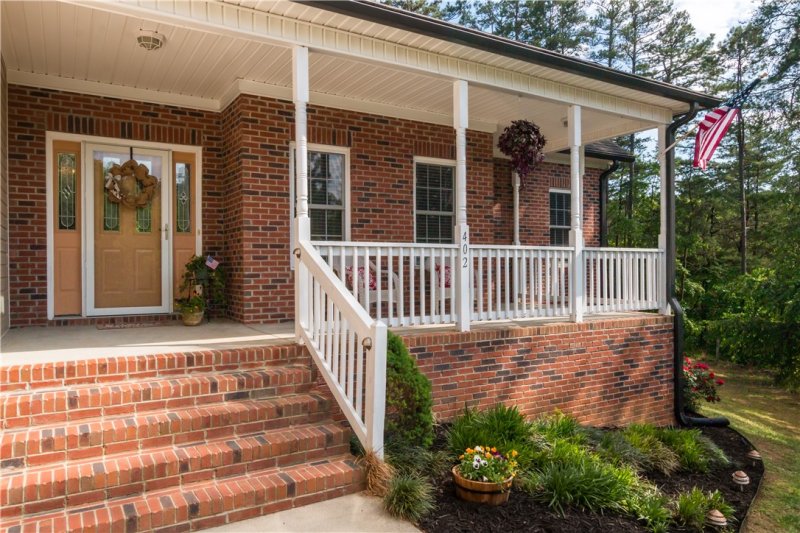Property image 2 at 402 Arbor Way, Seneca, SC 29672