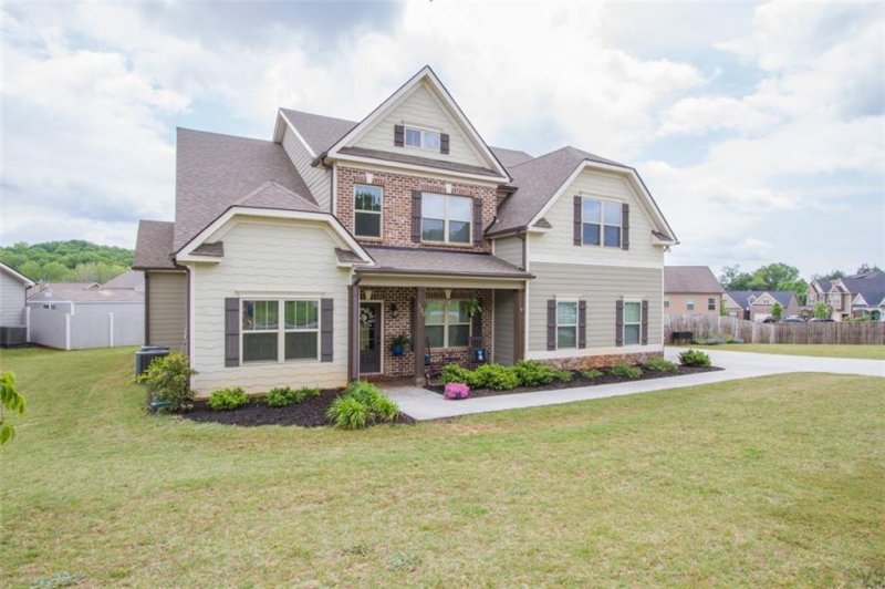 Property image 2 at 135 Jones Creek Circle, Anderson, SC 29621