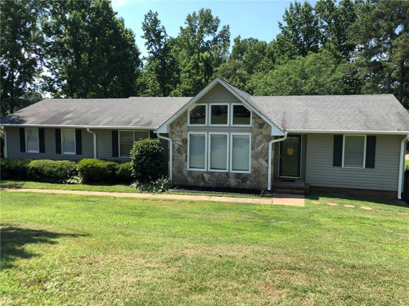 Property image 2 at 207 Harborough Road, Anderson, SC 29625