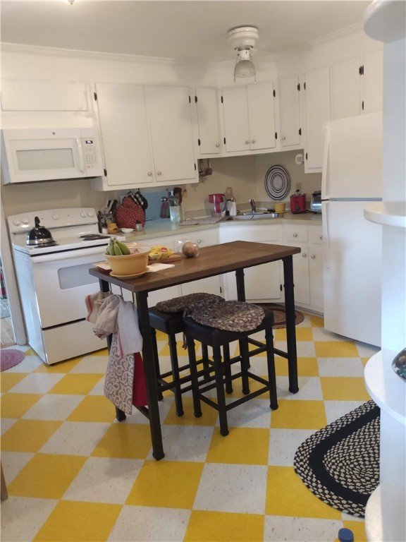 Property image 2 at 211 Leslie Lane, Pendleton, SC 29670