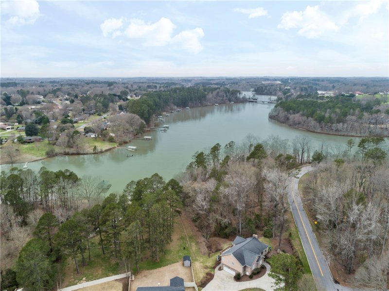 Property image 2 at 1039 Kings Road, Anderson, SC 29621