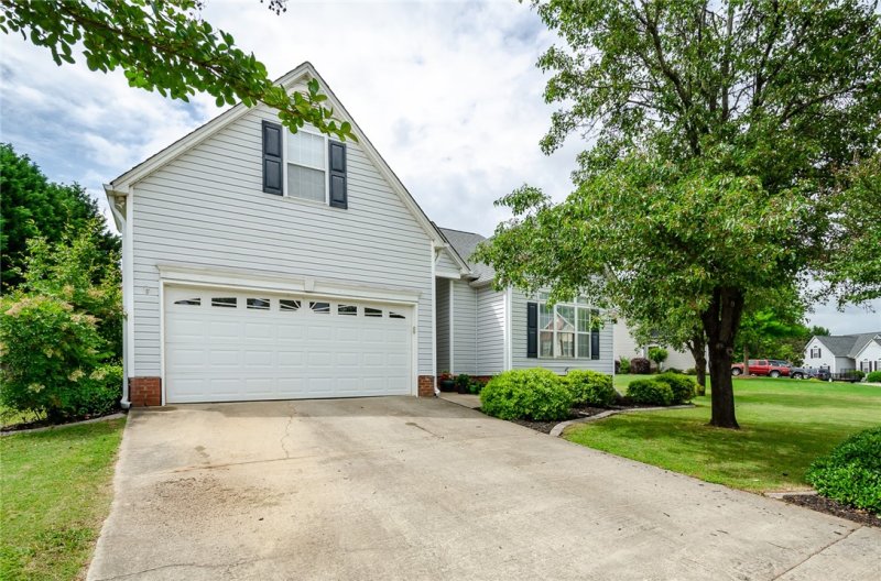 Property image 3 at 603 Laurens Drive, Anderson, SC 29621