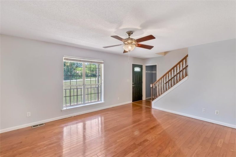 Property image 5 at 2923 Bayshore Drive, Seneca, SC 29672