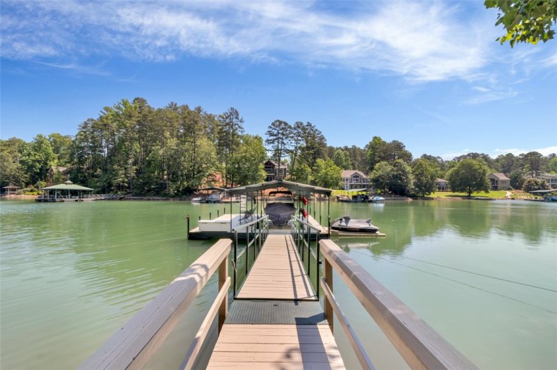 Property image 5 at 122 Shelter Cove Drive, Seneca, SC 29672