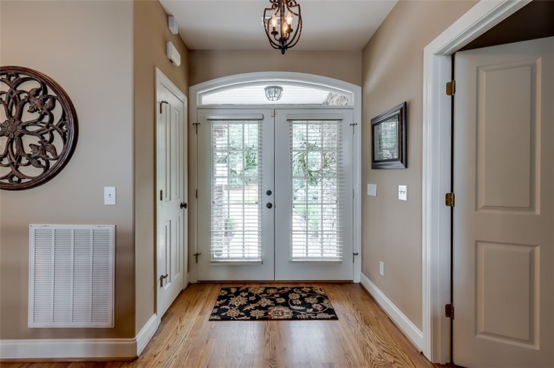 Property image 4 at 137 Abaco Lane, Seneca, SC 29672