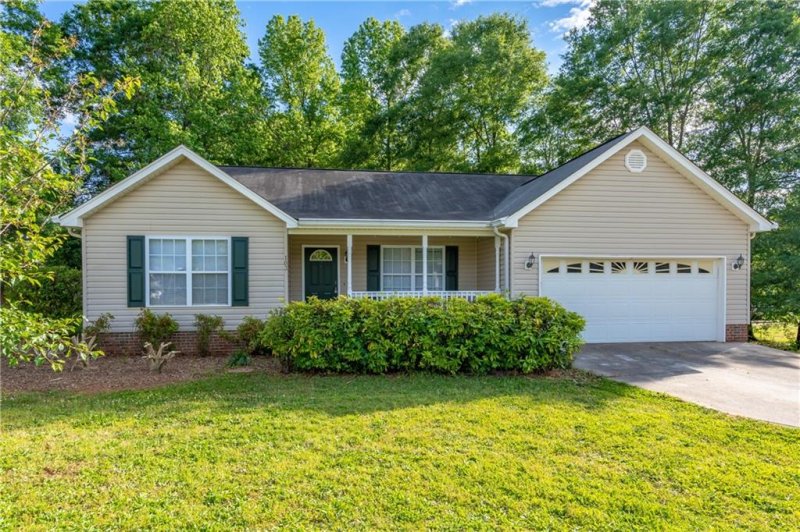 Property image 3 at 103 Mallard Lane, Anderson, SC 29625