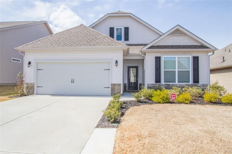 Property image 2 at 103 Rossmoor Court, Anderson, SC 29621