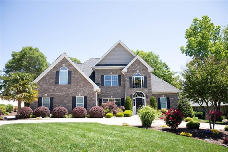 Property image 2 at 2313 Cobbs Way, Anderson, SC 29621